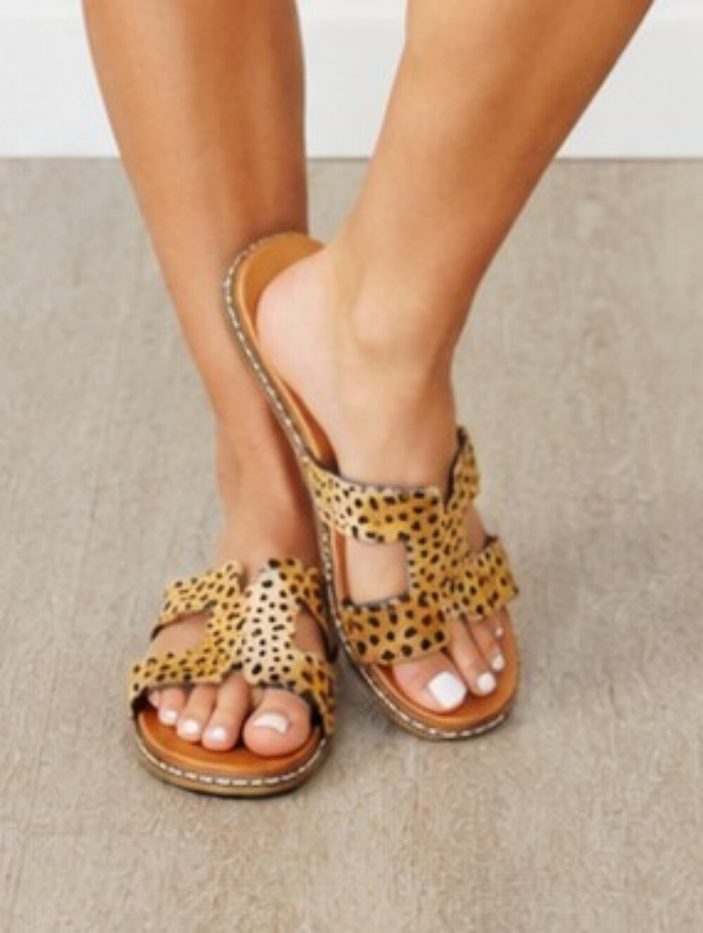 Muk Luks Leopard-Print Faux Fur Slide Sandals in Tan & Black, Size 10